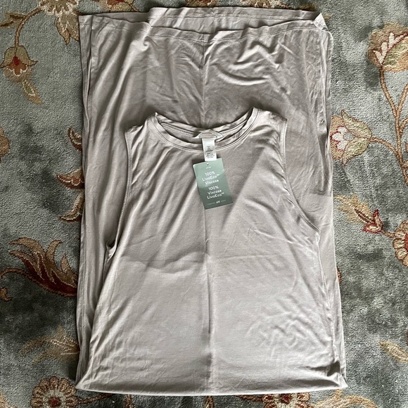 H&M MIDI Slit Dress (NWT) - Picture 2 of 6